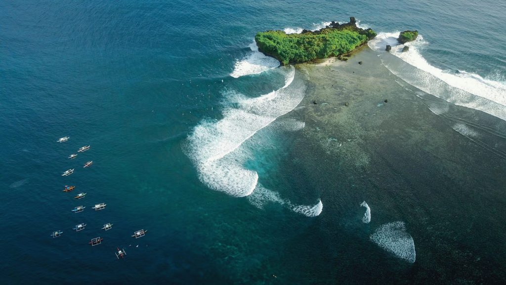 Rock Island Surf Spot Siargao